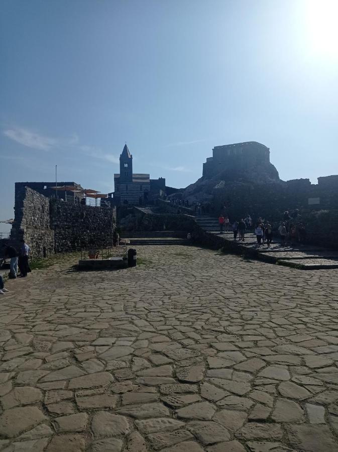 Villa La "Casina Nel Borgo" , Relax A Un Passo Dalle 5 Terre à Merizzo Extérieur photo