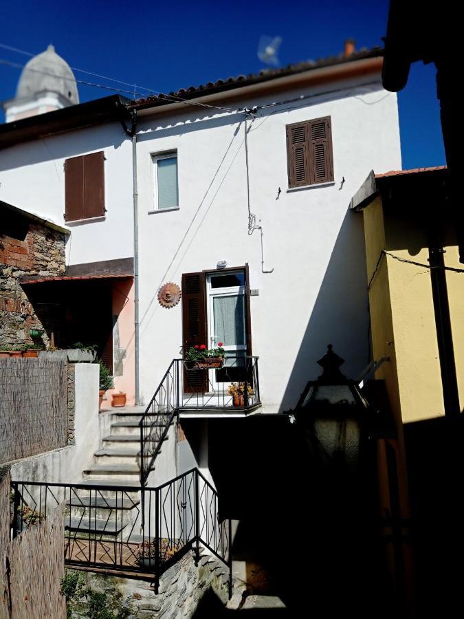 Villa La "Casina Nel Borgo" , Relax A Un Passo Dalle 5 Terre à Merizzo Extérieur photo